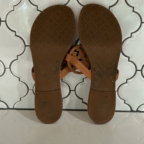 Tory Burch Millar Sandal - Picture 4 of 6
